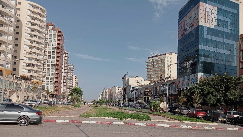 C:\Users\admin\AppData\Local\Microsoft\Windows\INetCache\Content.Word\Photo boulevard des Lyons1 Oran 2025.jpg